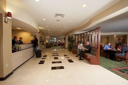 Courtyard Charlotte Hotel